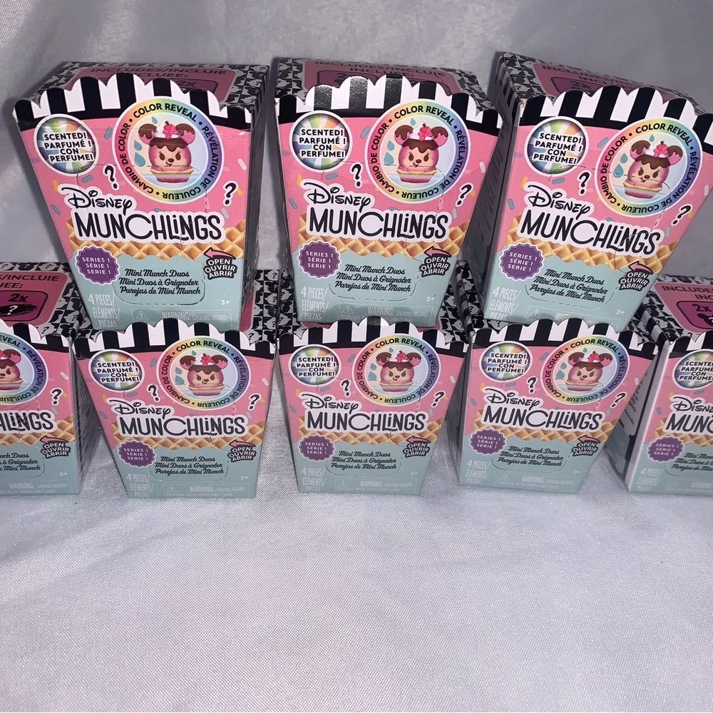 Disney Munchlings Mini Munch Duos!!!